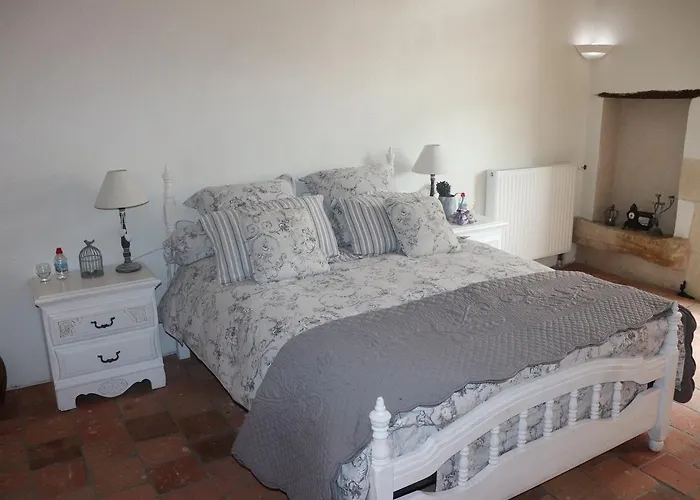 La Tale Bed & Breakfast Chahaignes